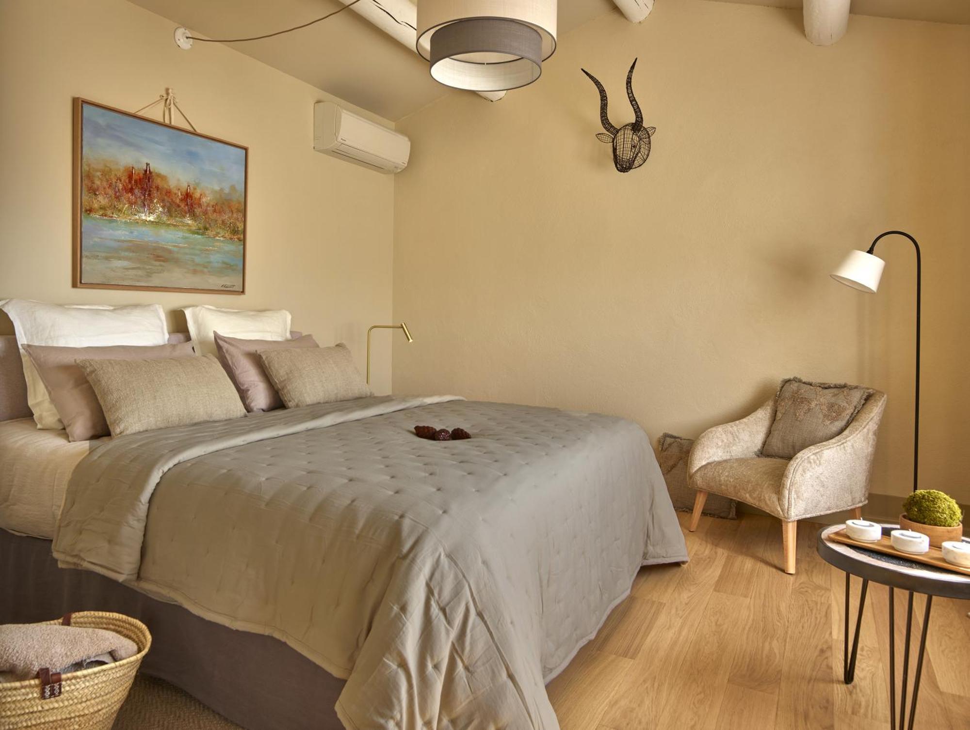 Jas Des Roches Bed & Breakfast Grignan Exterior photo